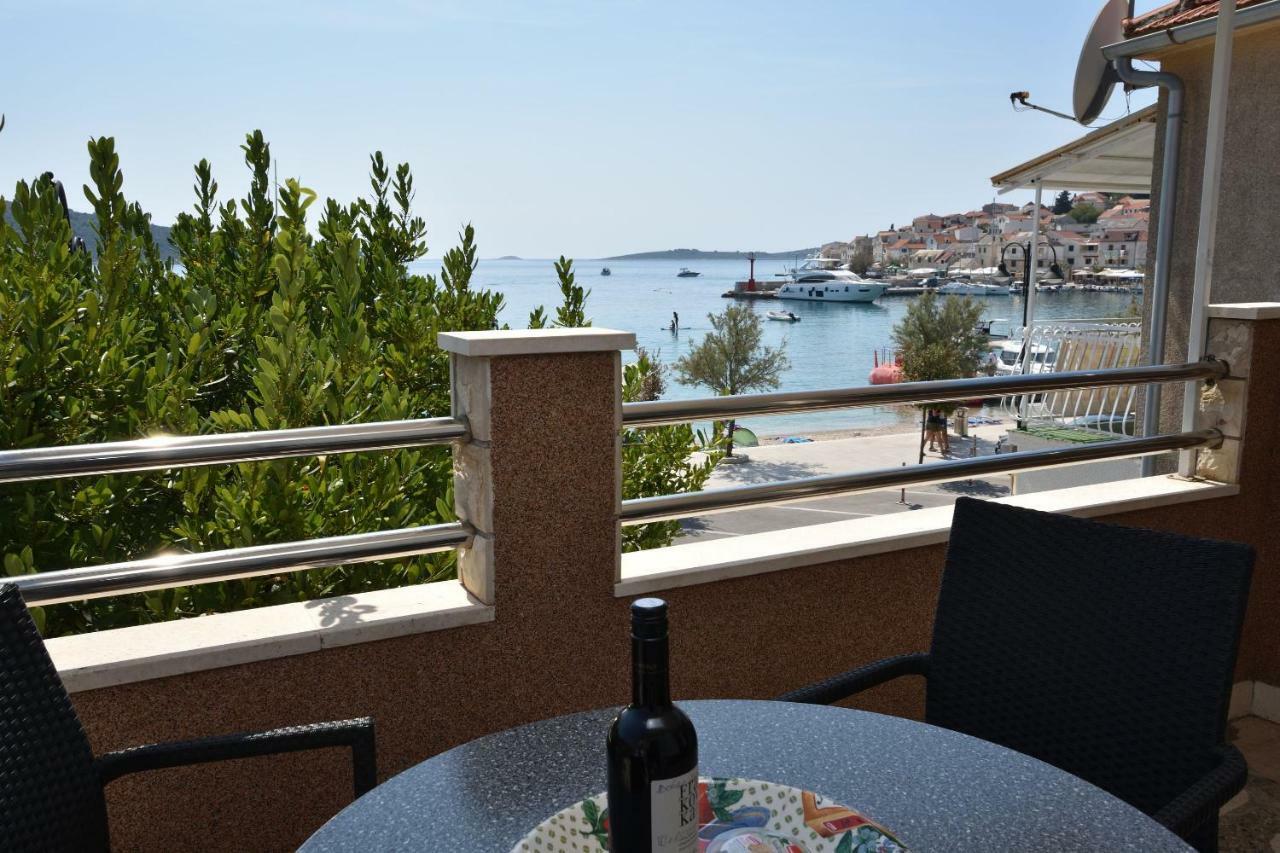 Apartment Danijela Primošten Екстериор снимка